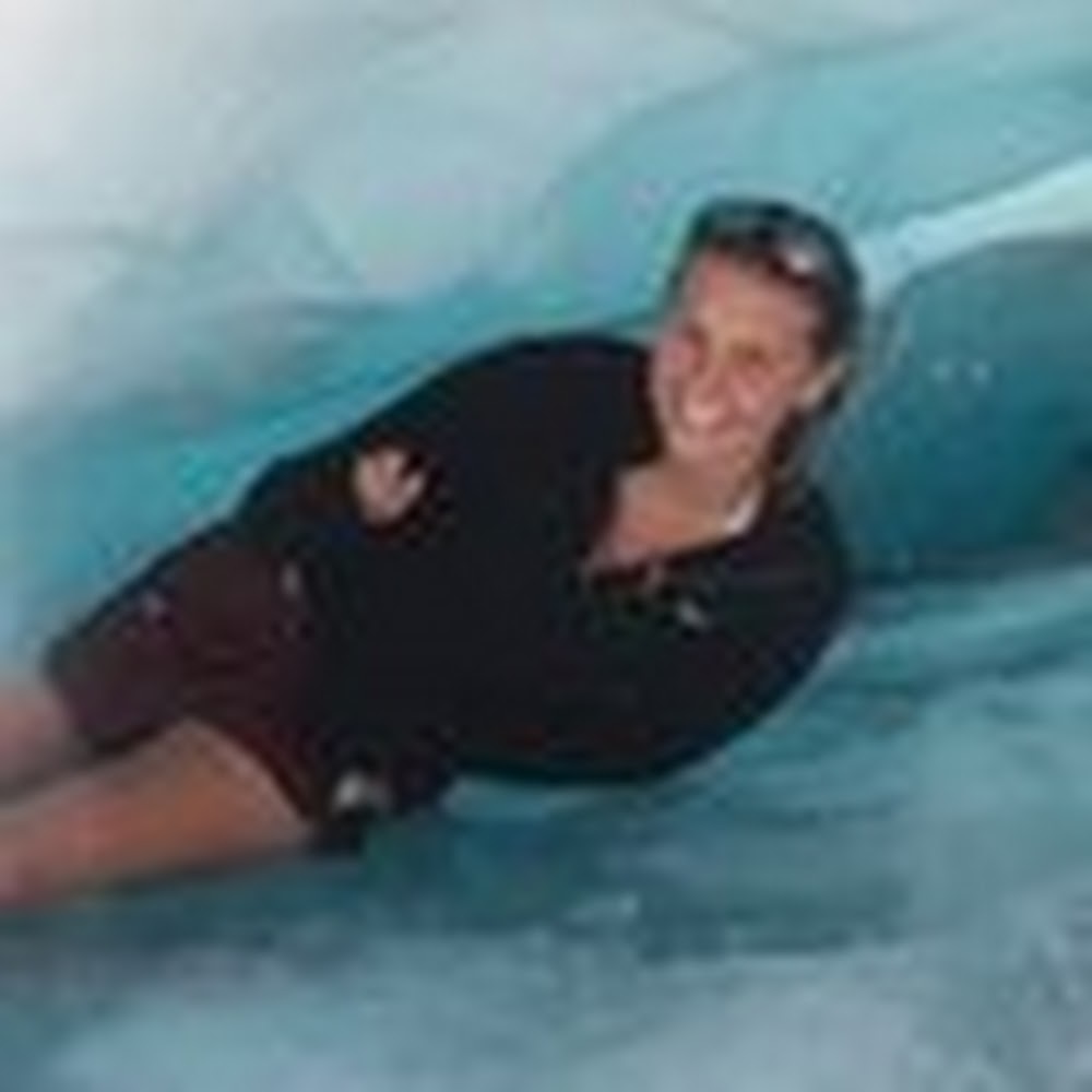 Meet your Posher, Carolyn